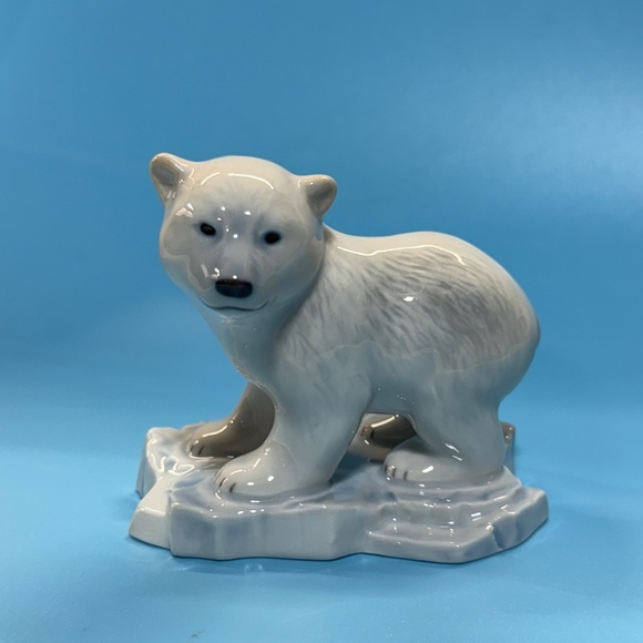 Bing & Grondahl Porcelain Polar Bear Ltd Edition 0032/5000 Figure of the Year - Picture 10 of 10